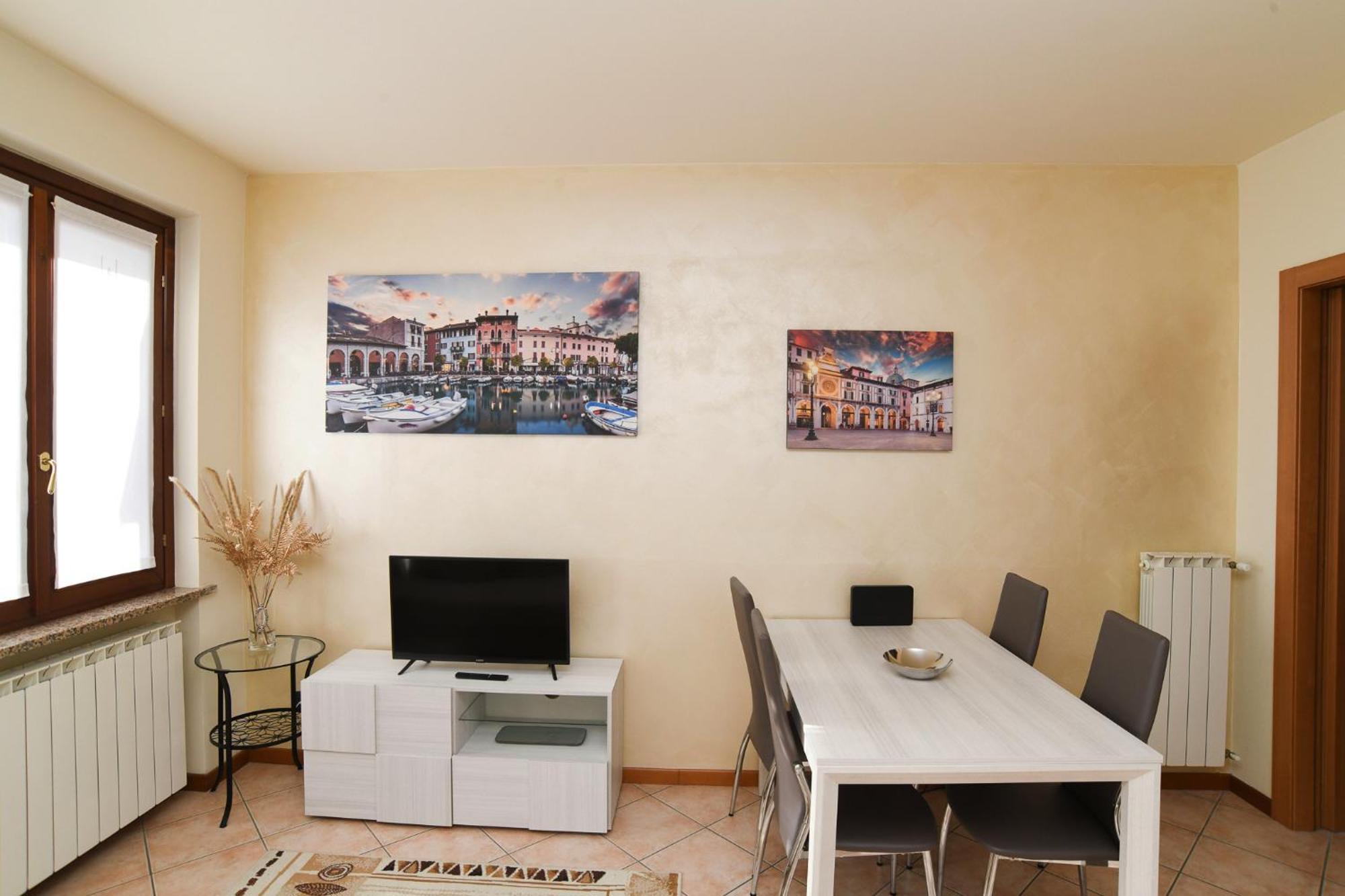 Rovato Entire Apartment In The Capital Of Franciacorta Dış mekan fotoğraf