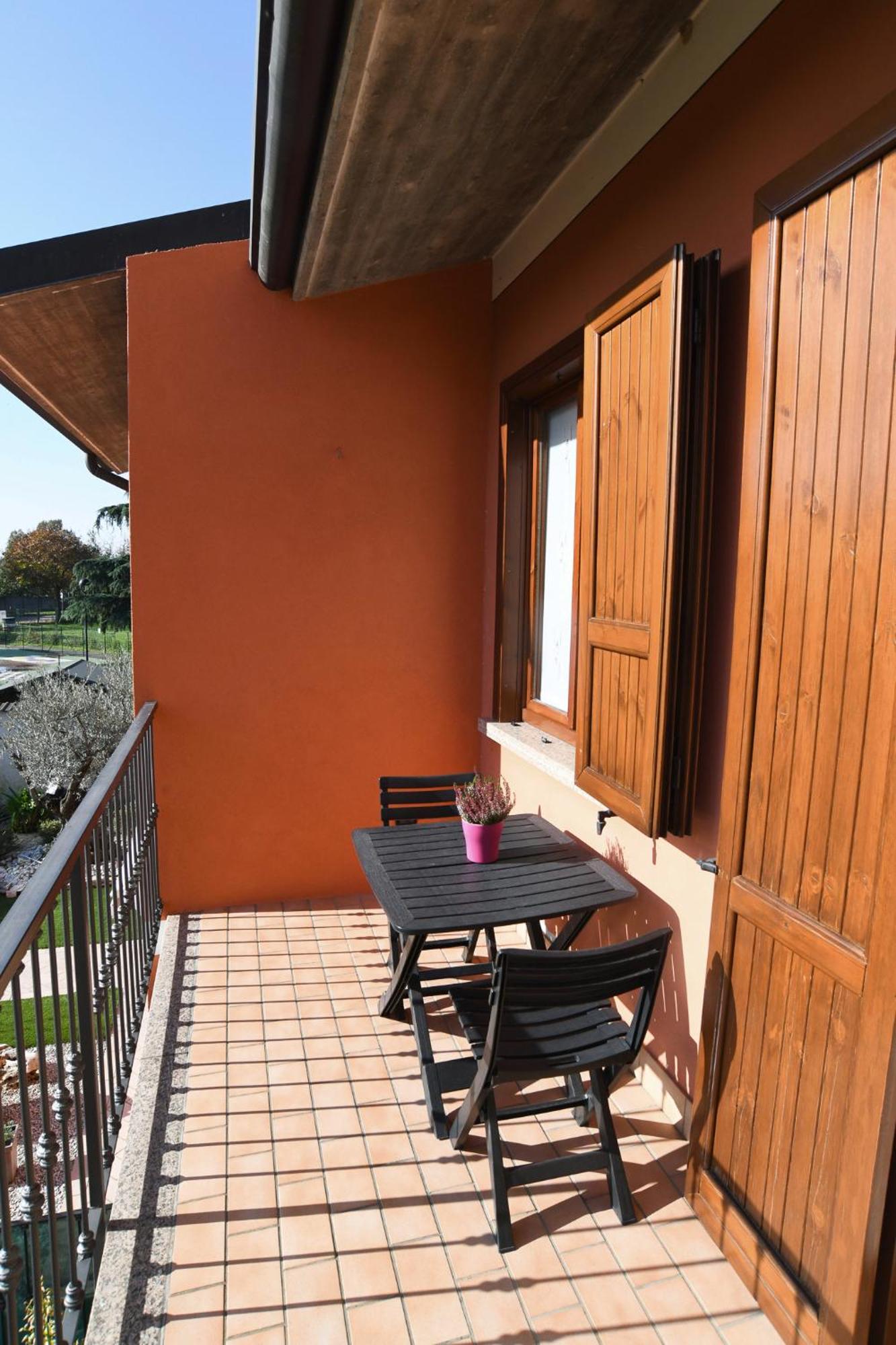 Rovato Entire Apartment In The Capital Of Franciacorta Dış mekan fotoğraf